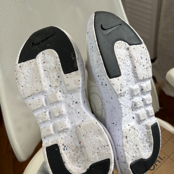 Nike crater impact - Picture 4 of 7